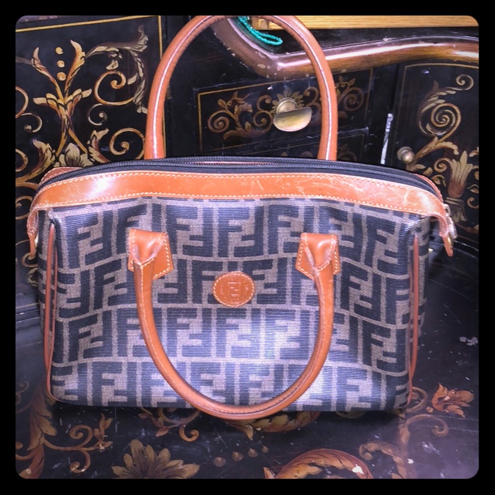 Fendi purse